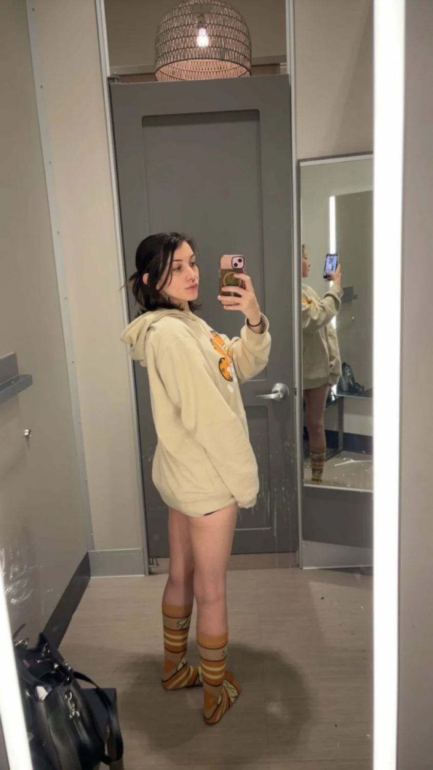 cute wet slut Alex image 13