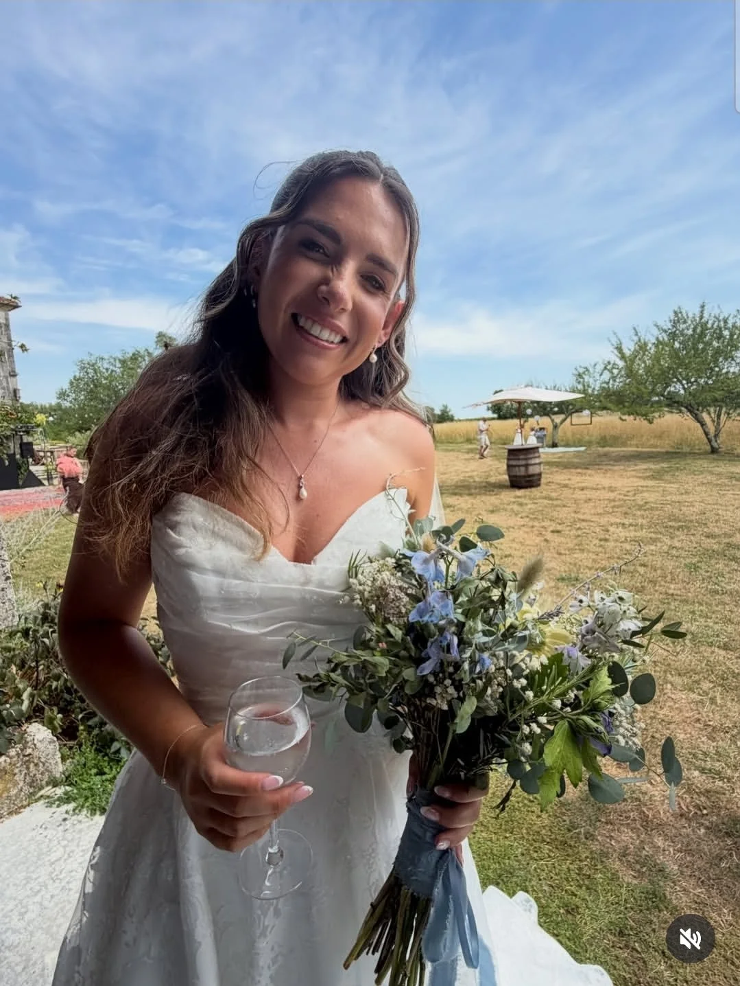 Emma gorgeous newlywed image 10