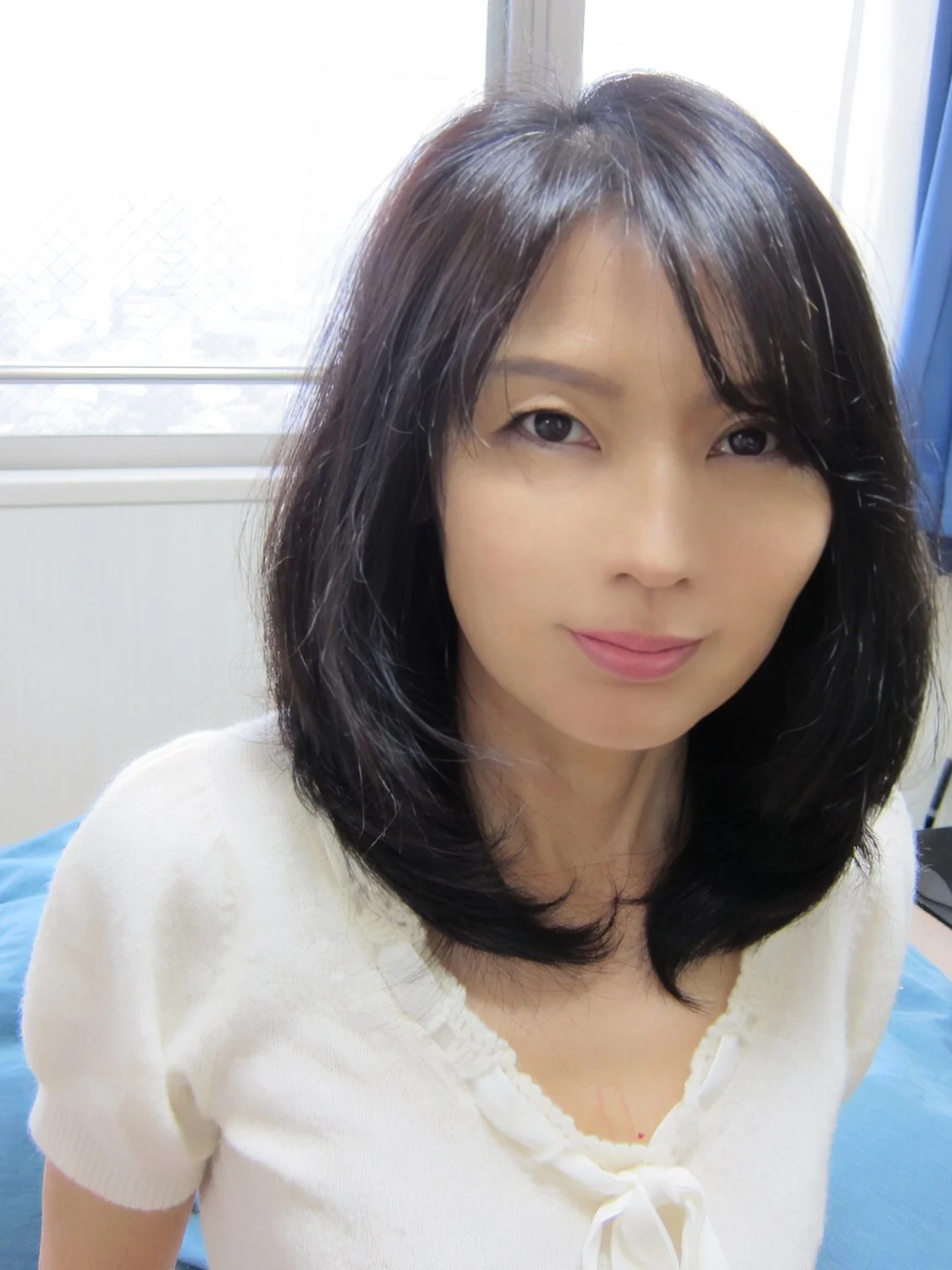 人妻性玩具 main image