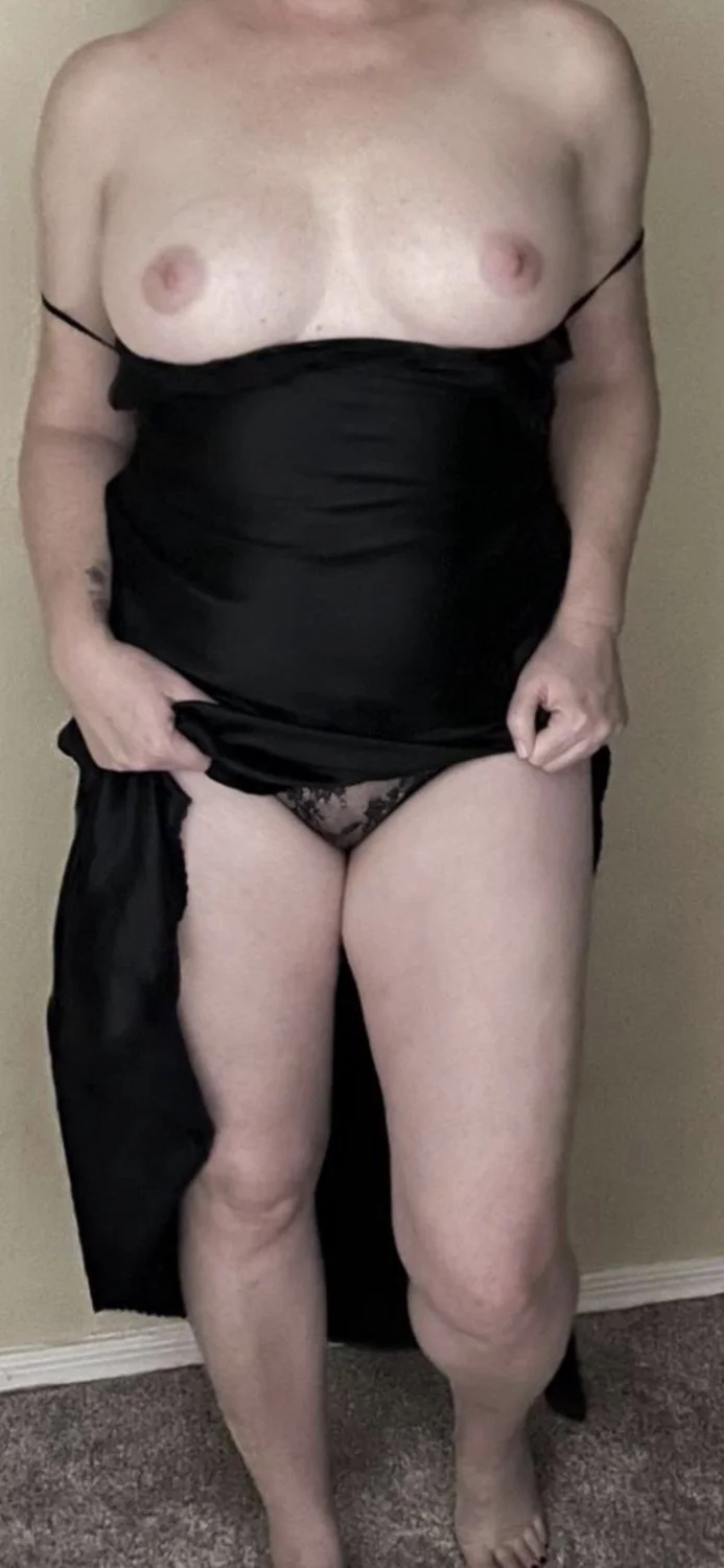 Shared wife Susan showing us her tits again image 3
