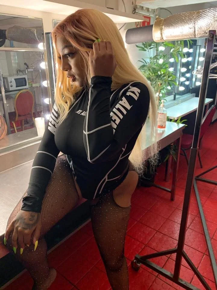 Ebony french sexy image 8