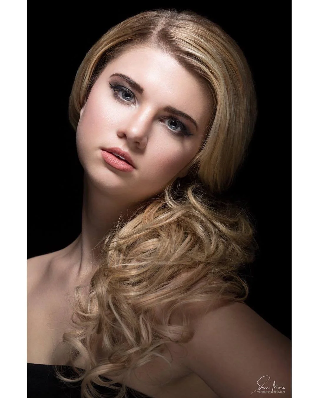 Lindsey D / Tiny2toned / tiny-2-toned / neatly-cluttered image 48