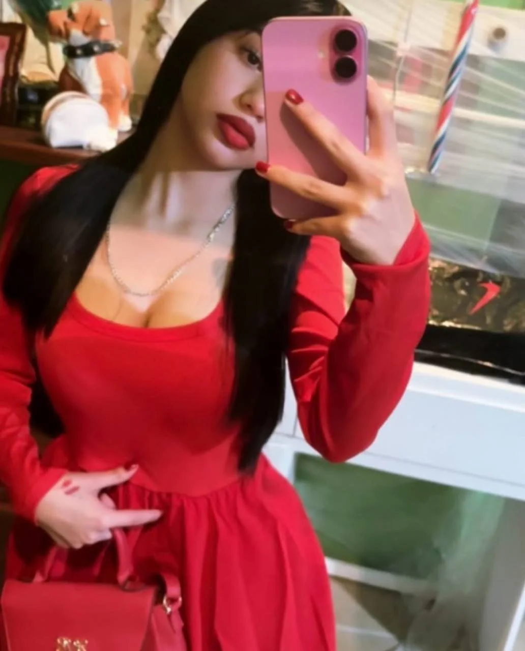Jaquelin 19 años de Monterrey, perrita de vagina rosa image 7