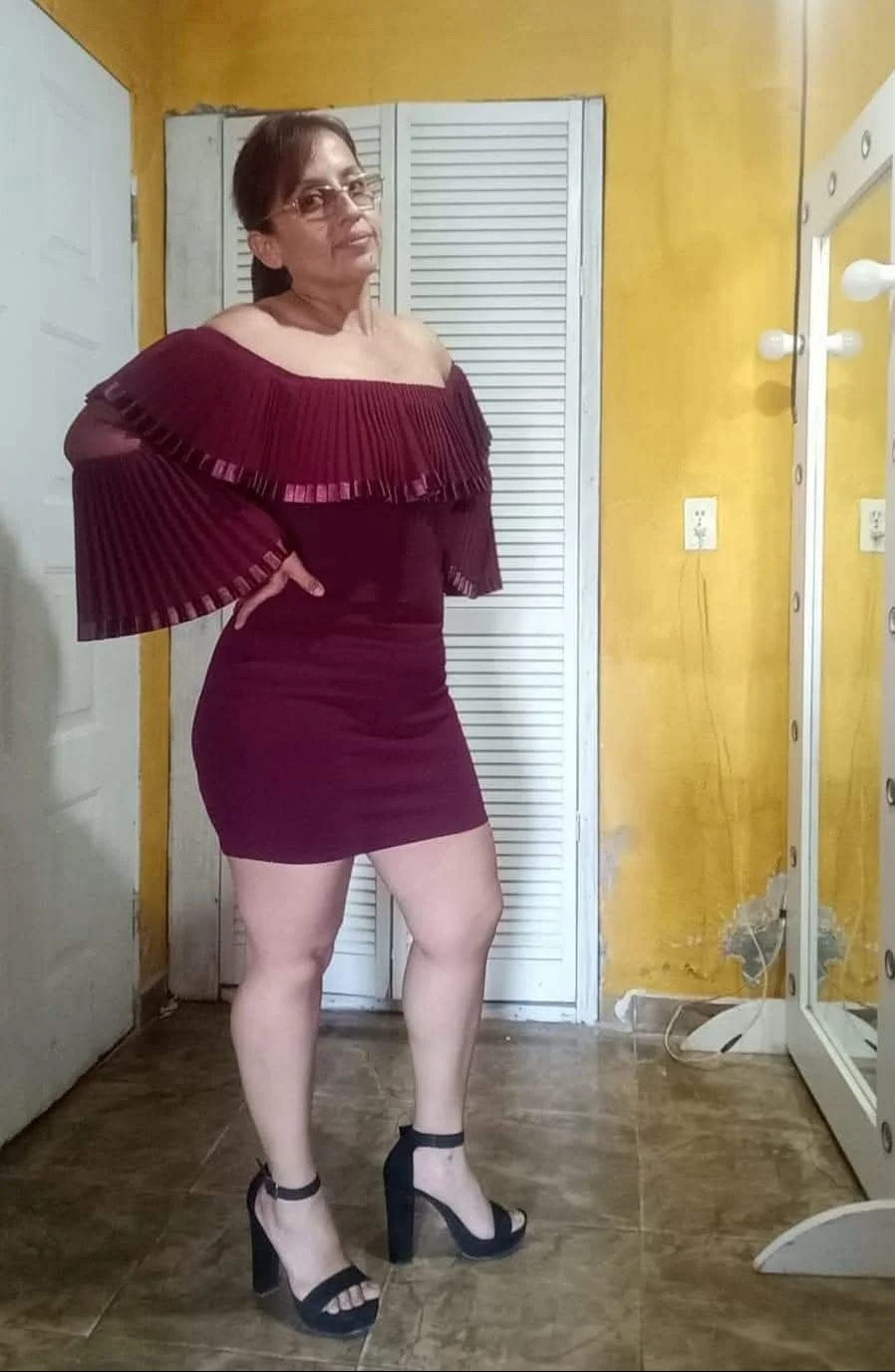 Mex mom image 3