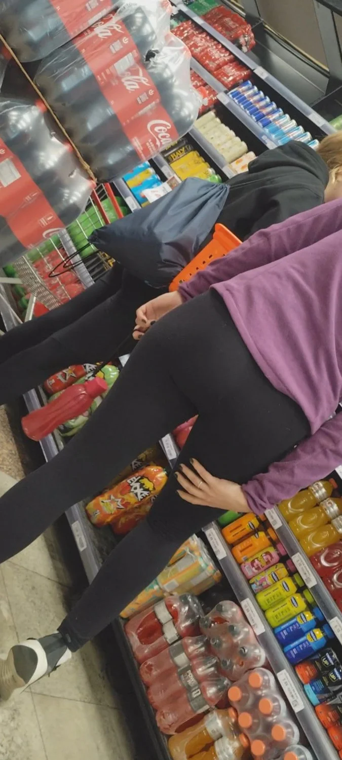 Ass in public 9 image 13