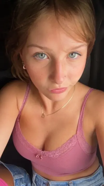 IRL slut Seren has amazing tits cover image