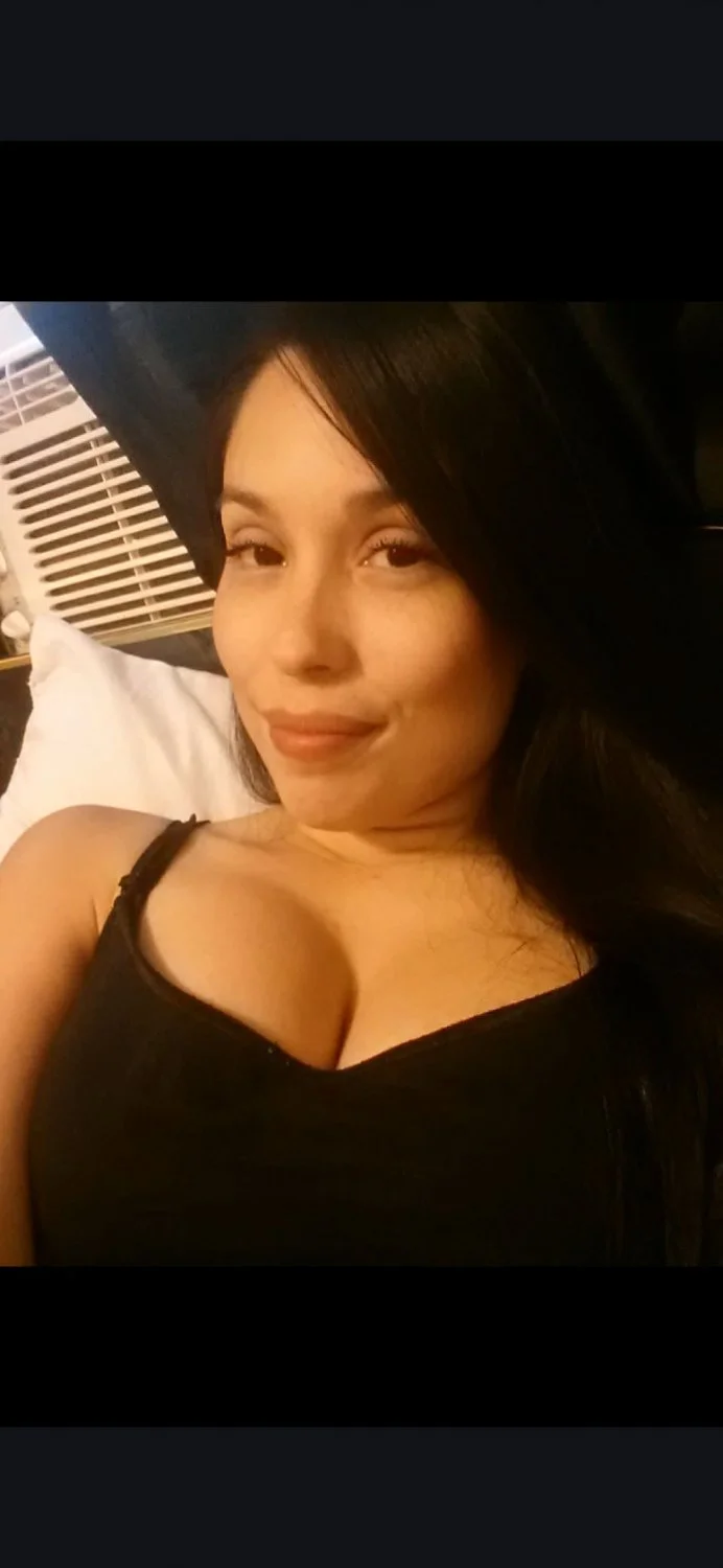 Sexy latina wife for use image 2
