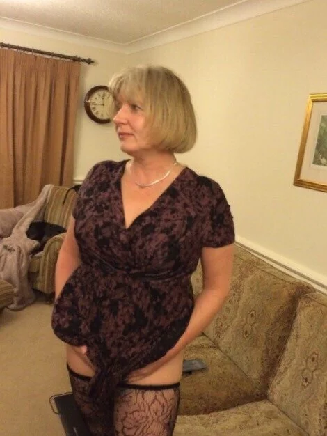 UK MILF Nurse Louise image 14