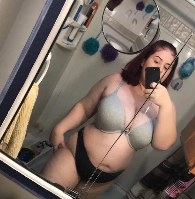 White bbw from flawida image 2