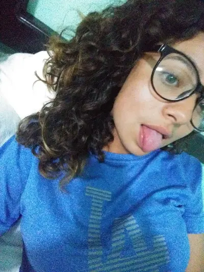 La prima más putita de la familia 🥵 cover image