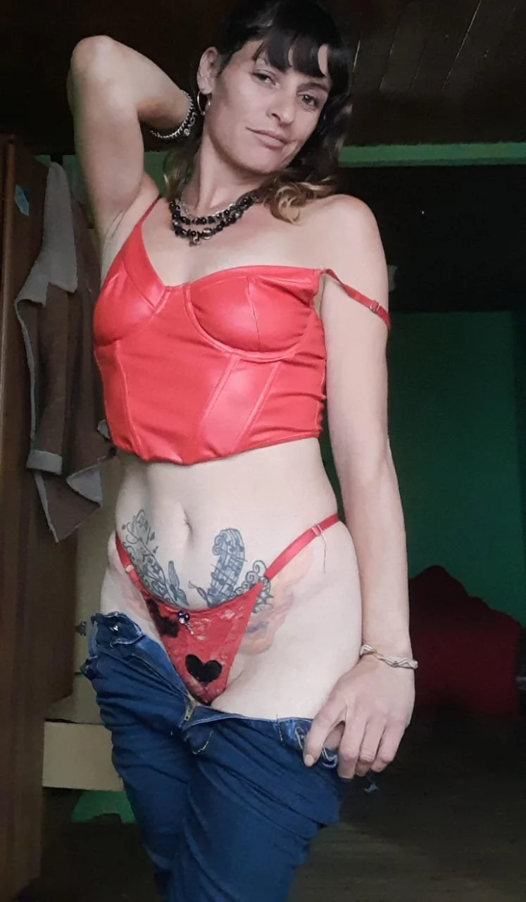Luisa Alarcon leak image 4