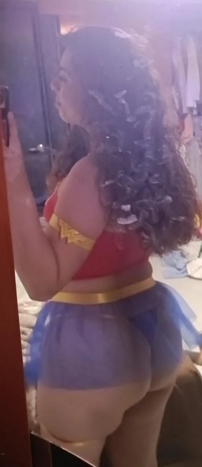 La mujer maravilla (su número al priv) image 3