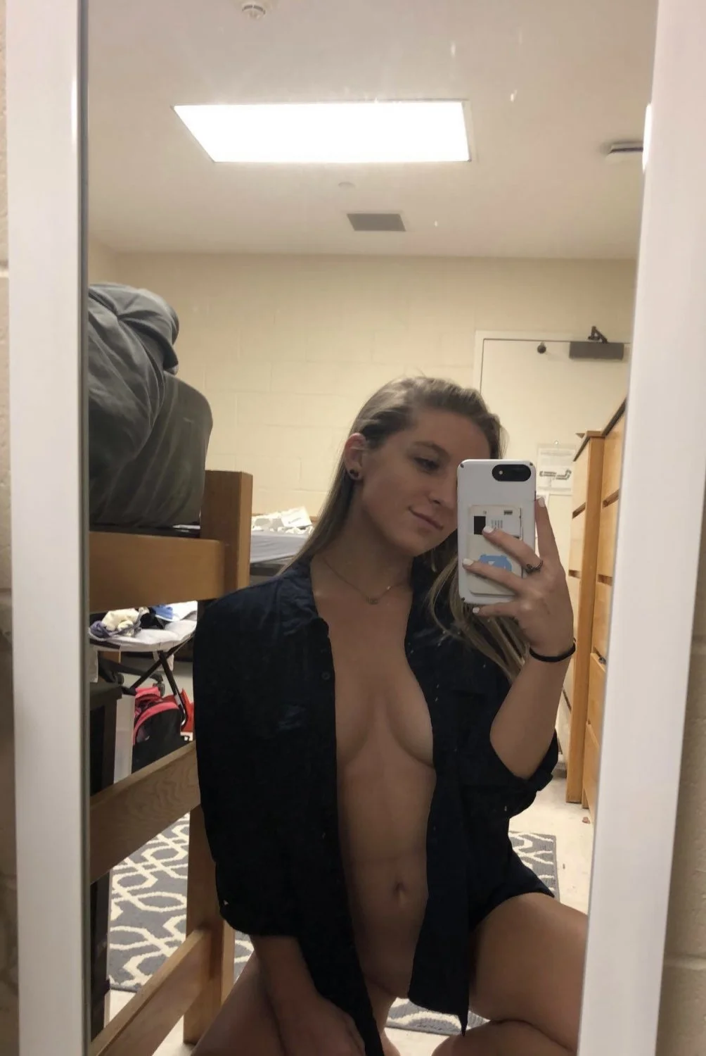 Amateur College Teen Leak, DM for Full Set image 3