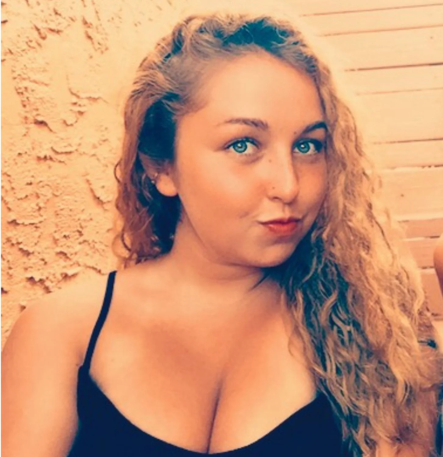 Fat IRL Teen Nicole main image