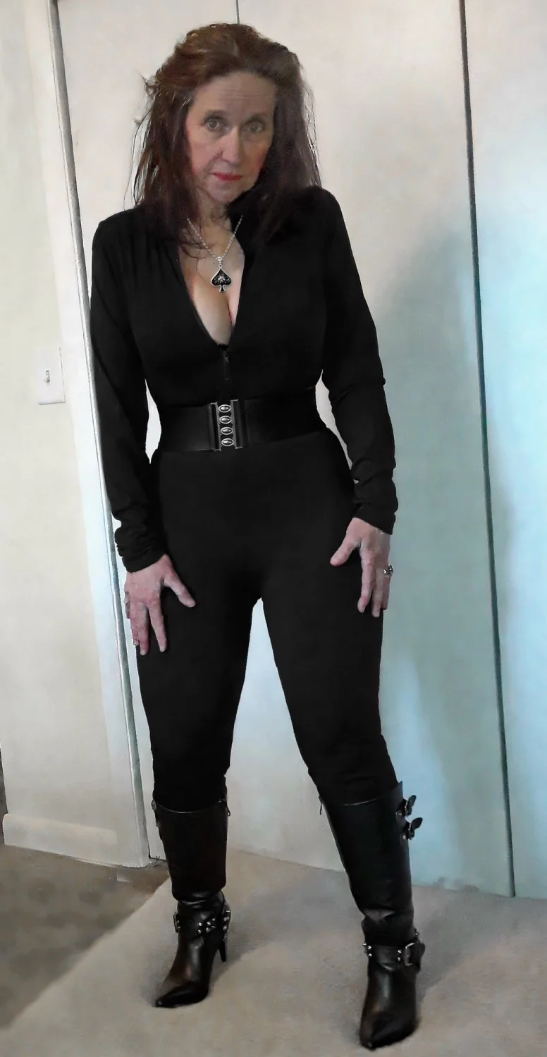 Cheating GILF Headed Out Shopping image 1