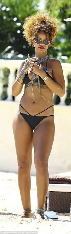 Rihanna Fap Collection image 17