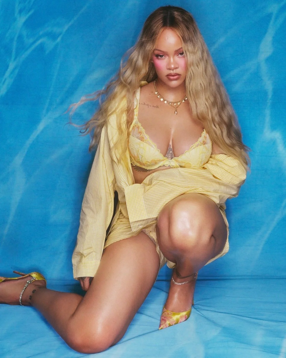 Rihanna Fap Collection image 28
