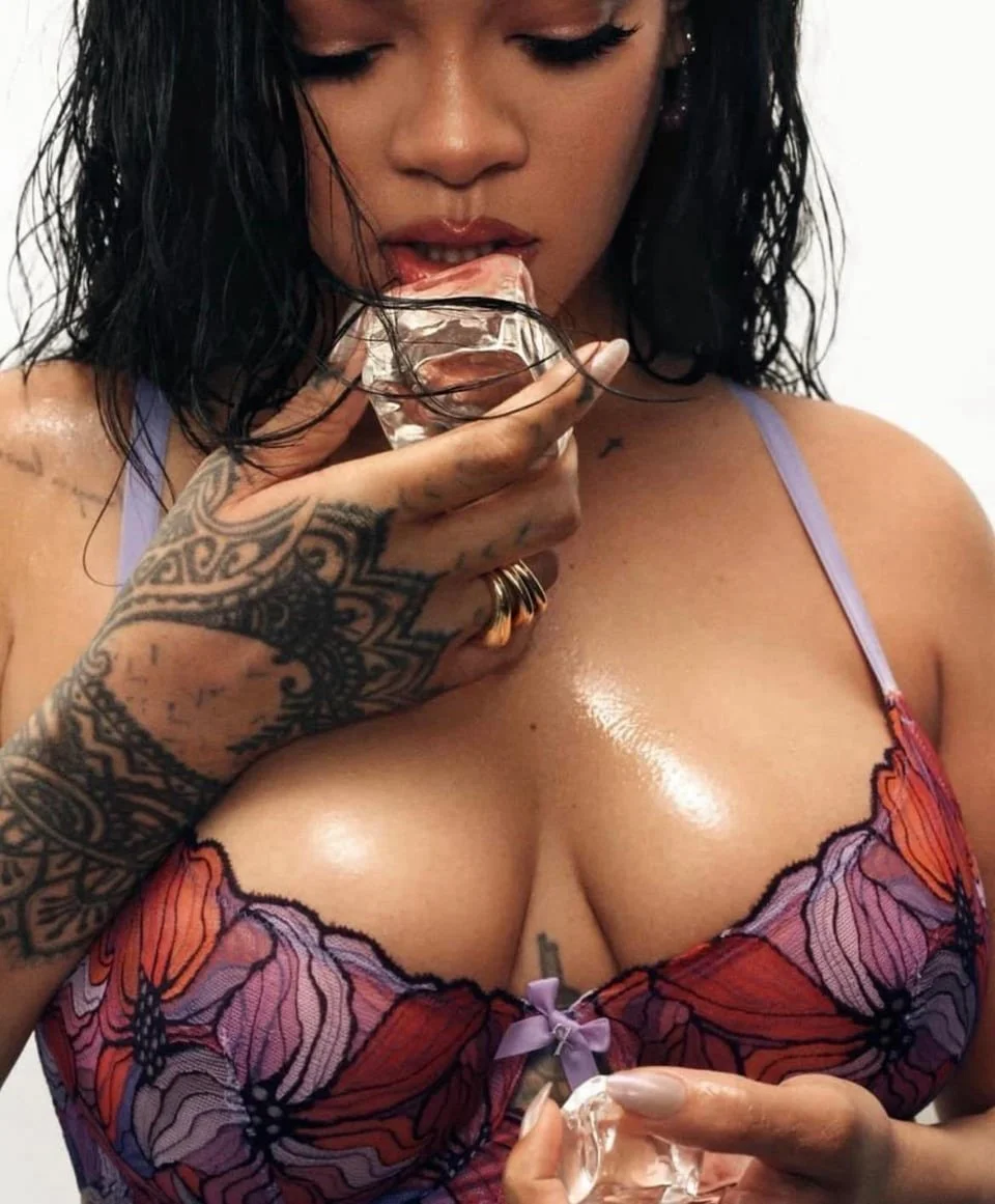 Rihanna Fap Collection image 8