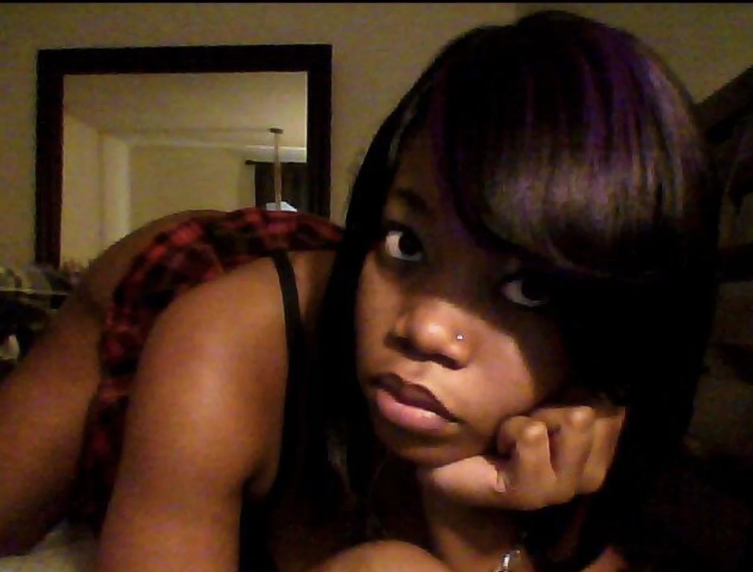 BLACK QUEEN SEXTING main image