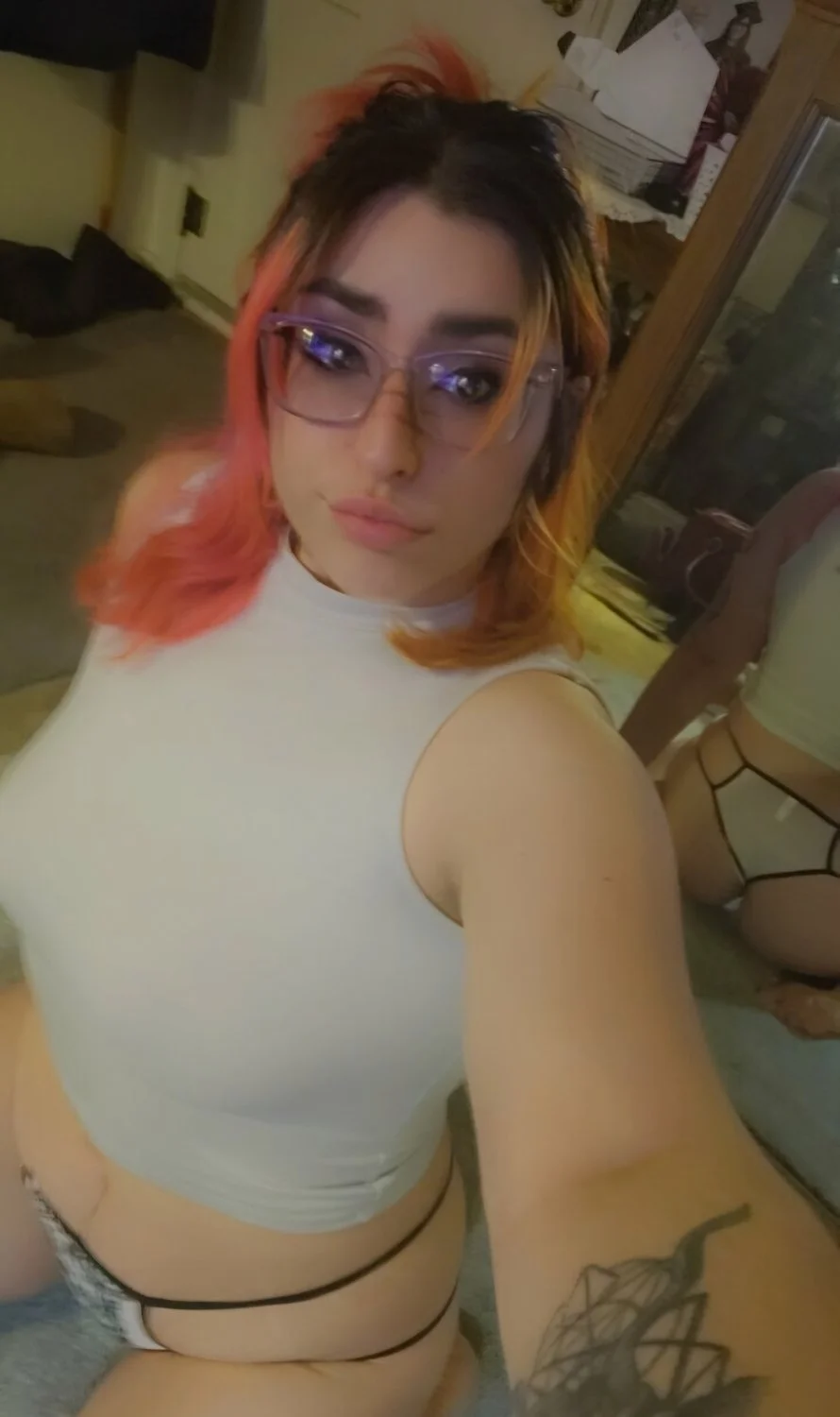 Kaity Webslut image 43
