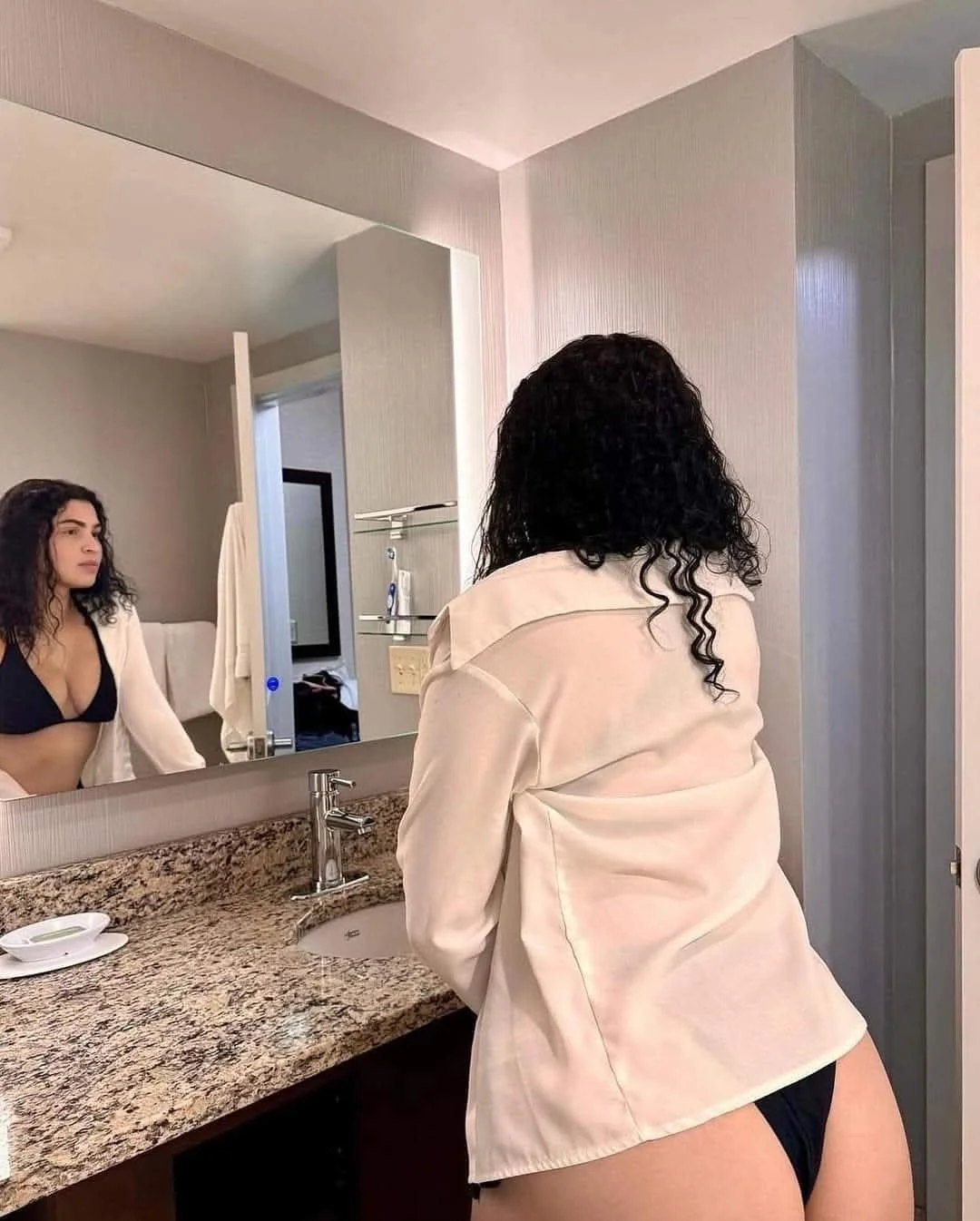Fine milf image 2