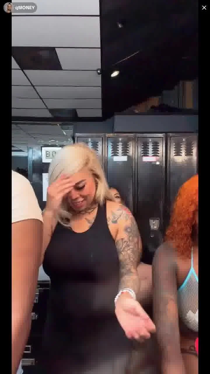 tiktok live strippers image 2