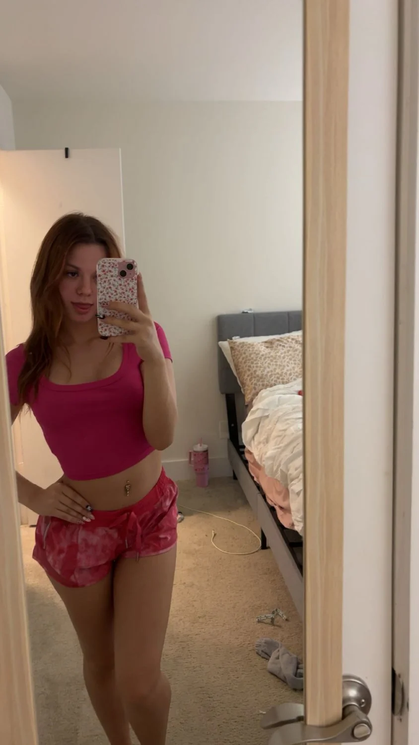 Rate my barely legal ass 1-10 main image