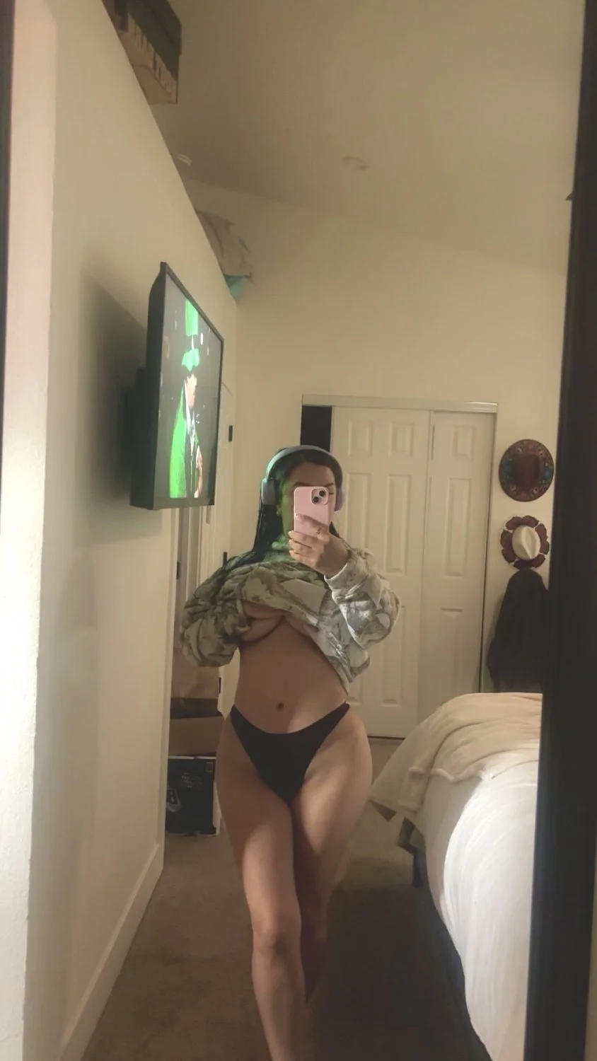 Who knows this Latina slut image 23