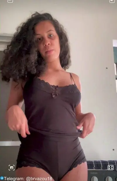 Morena Delicinha famosinha do Tik T0k 😋 🤤 🔥 😈 😋 cover image