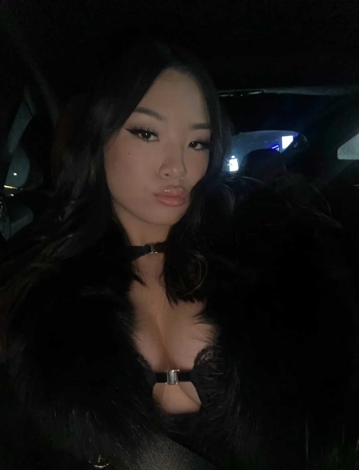 TM korean whore image 1
