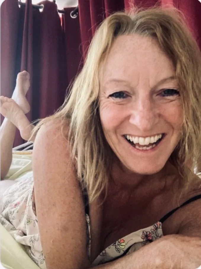 MILF image 3