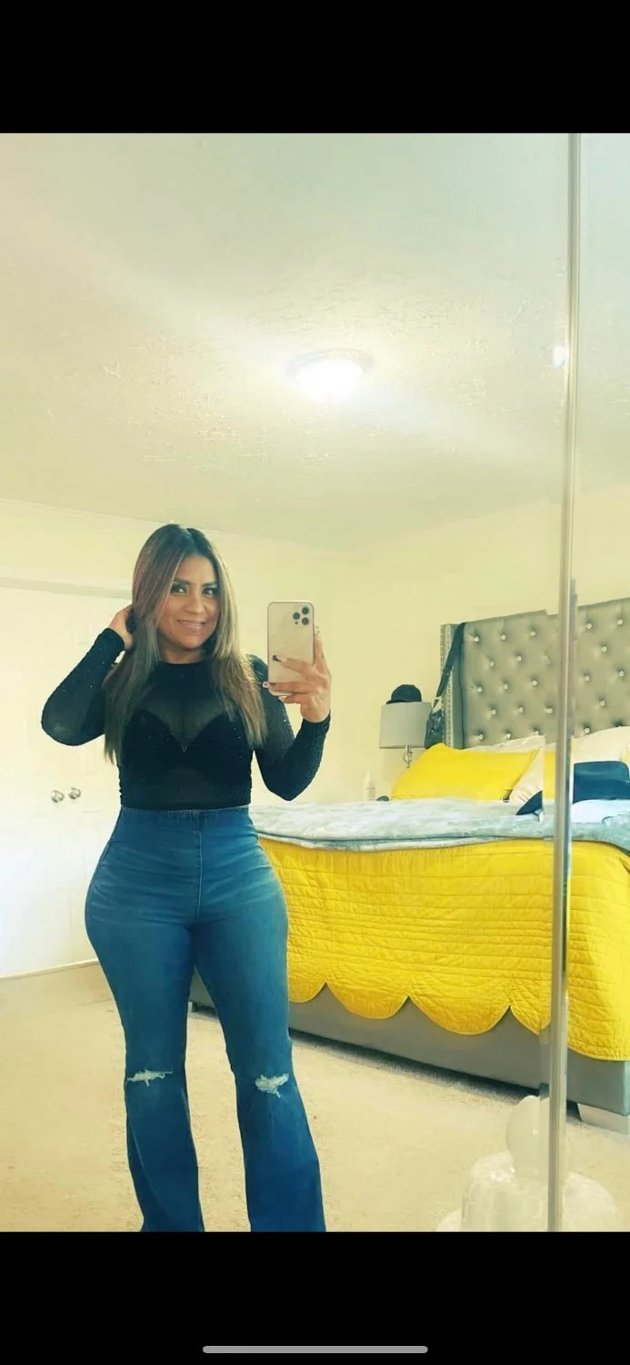 Latina MILF🤤🤤 image 5