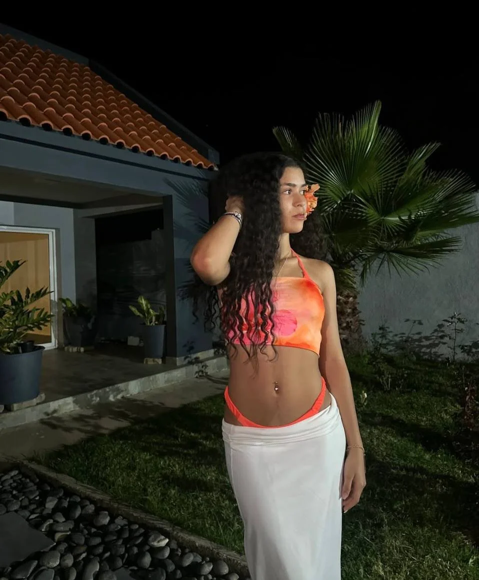 Aracely Portuguese slut leaked by ex image 6