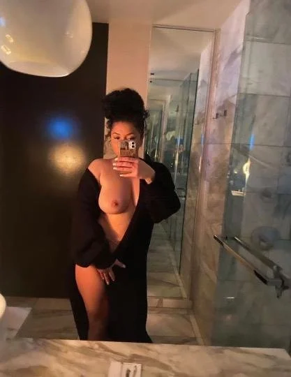 Lola sexy little slut image 14
