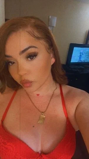 Lola sexy little slut image 9