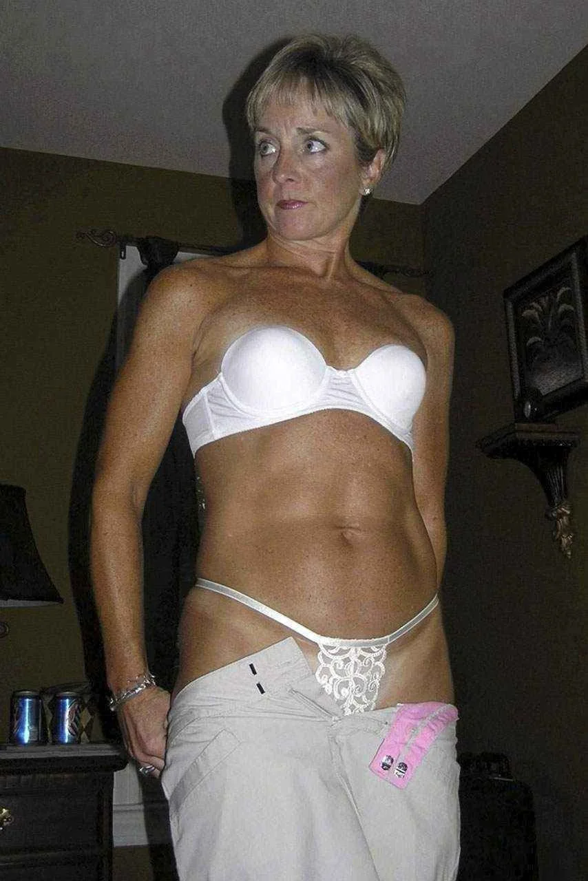 Sexy Fit Hotwife Joan image 29