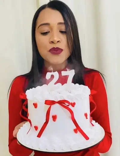 baixinha gostosa teve o conteudo amador vazado , putinha caseiro novinha cover image