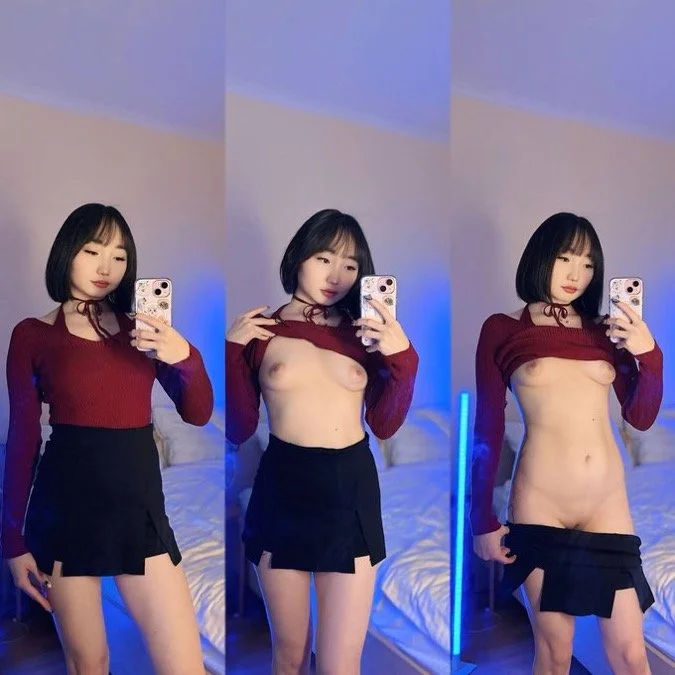 Hot Asian Teen 🔥 image 5