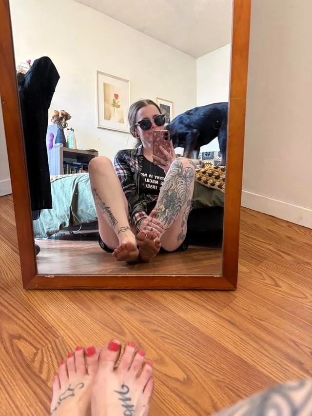 Sexy Rocker Natural Tits pt8 image 2