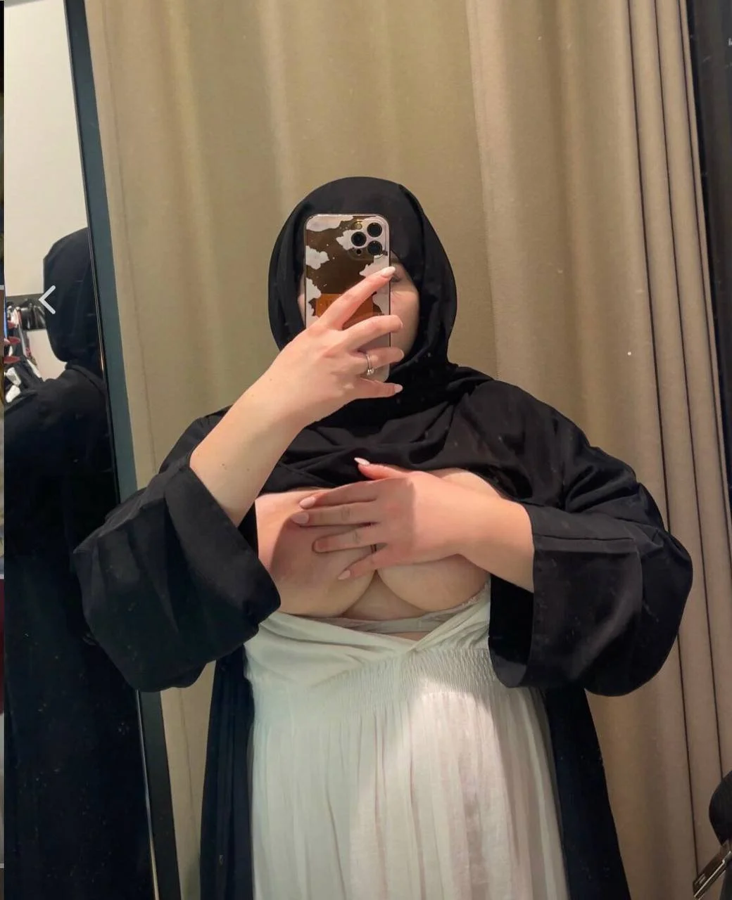 Hot hijabi arab changing room flashing big tits image 1