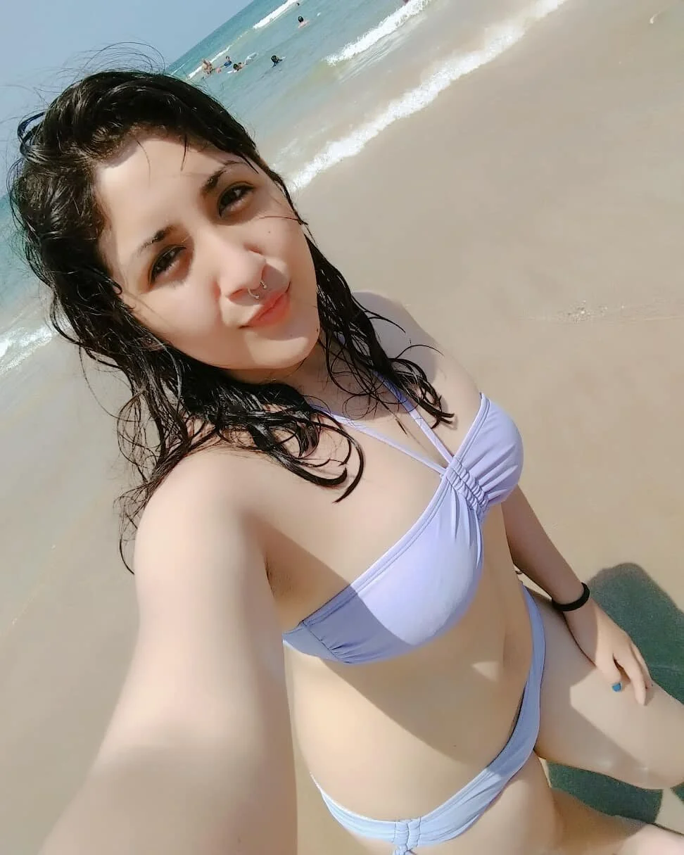 Andrea Hilton (andreamchilton) maestra del Tec de Madero (real + fakes hetero y trans + tributo) image 6