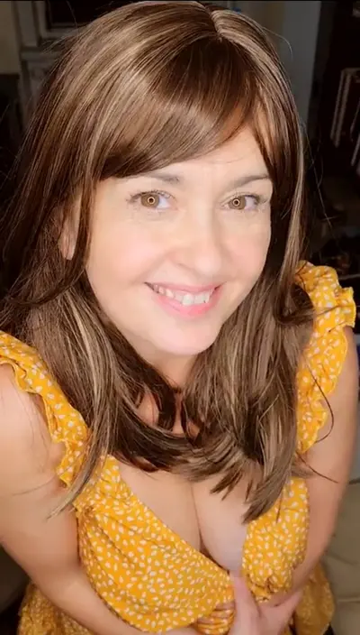Nice Milf body cover image