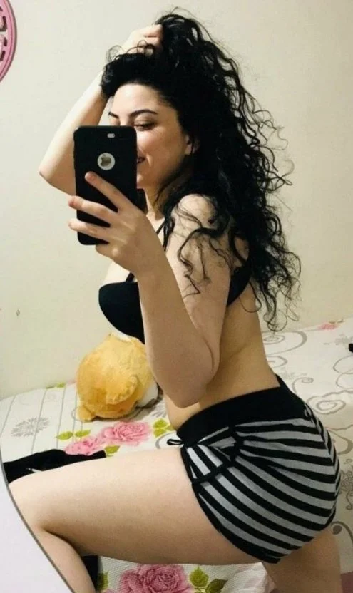 Nude exposures of a married woman image 19