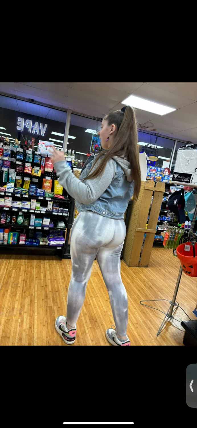 Thick White bitch from Wisconsin named Haley image 12