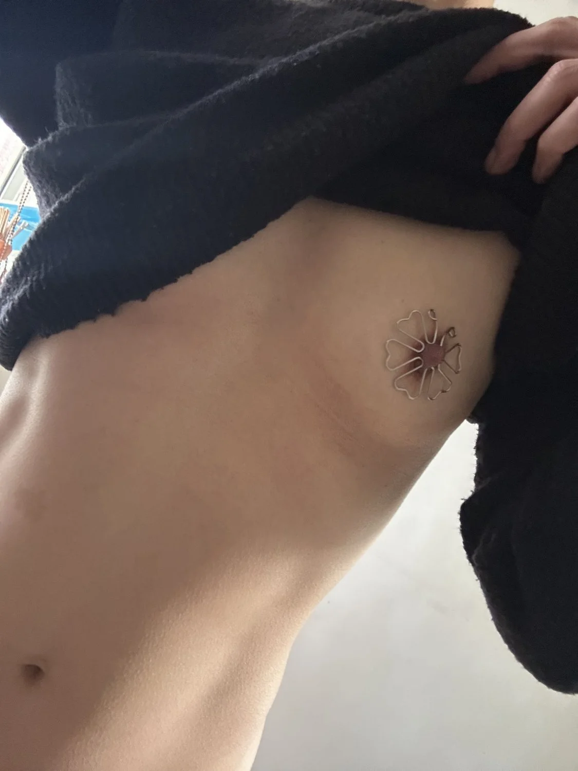 Asian slave Katie exposing her torture image 10