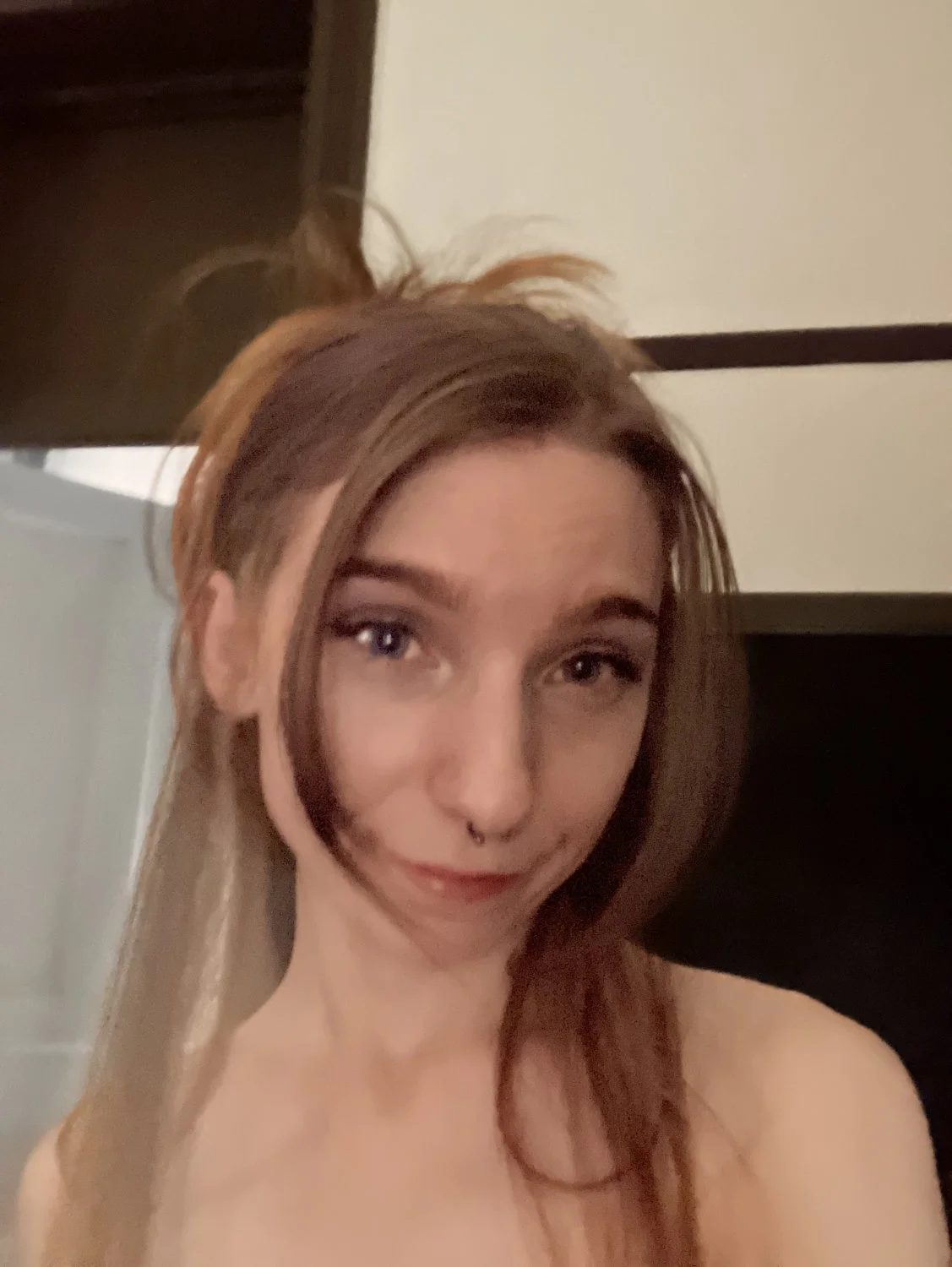 my wife’s faceporn selfies🤤 image 28