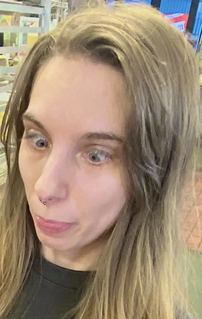 my wife’s faceporn selfies🤤 image 6