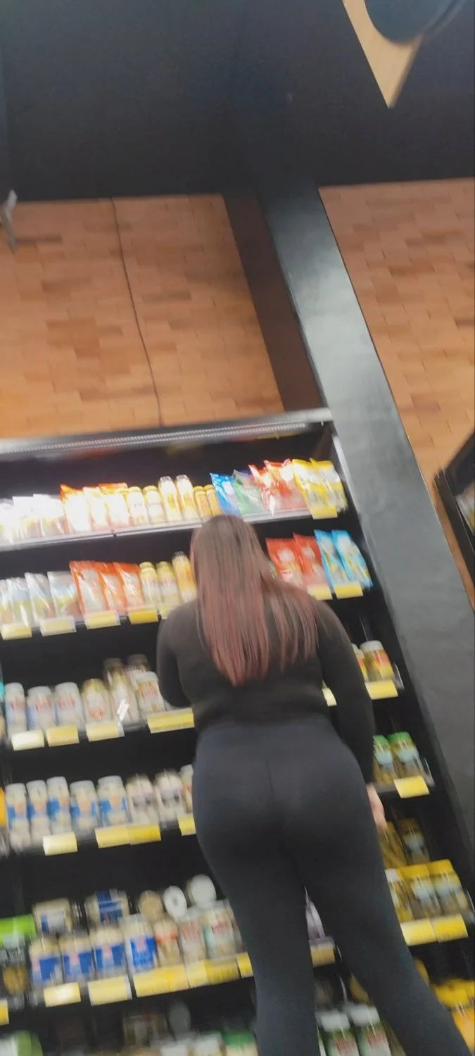 Ass in public 7 image 16