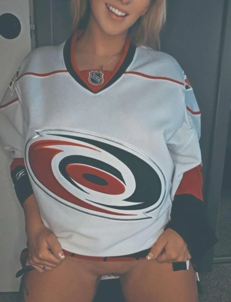 Post#871 - Carolina Hurricanes Hockey main image