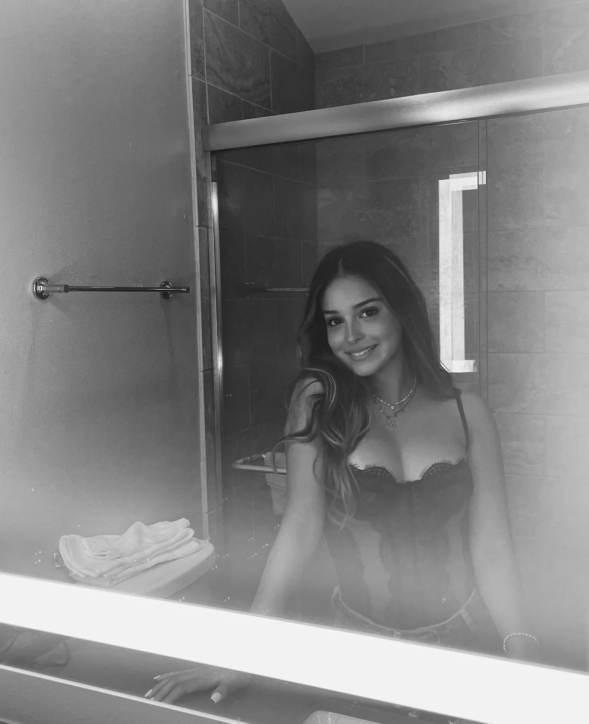 College girl Mariana Miami image 3